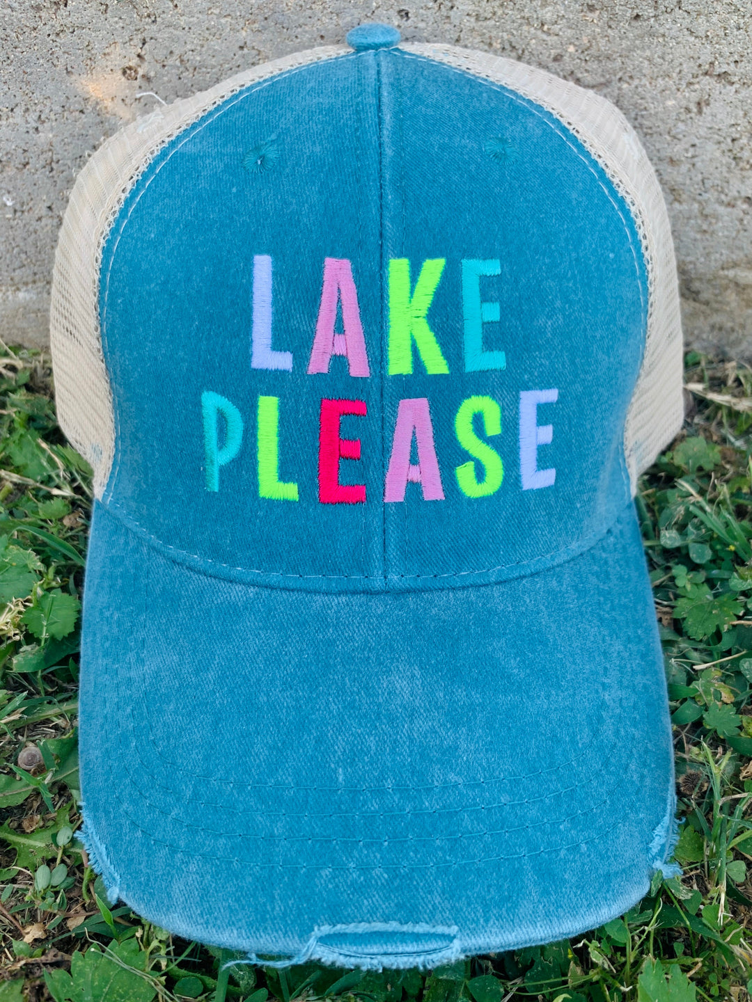 Lake Please Hat